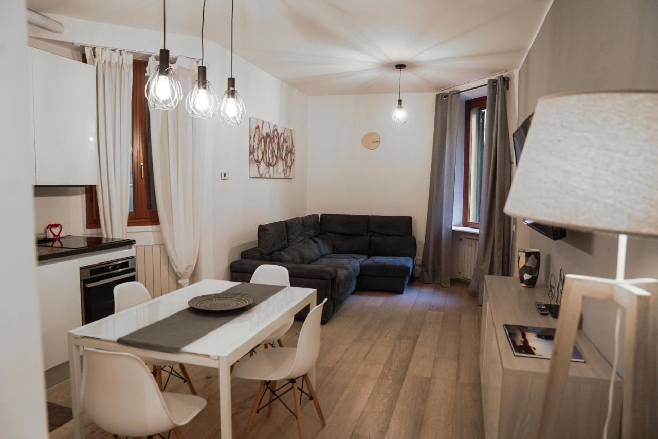Bubi House Porta Romana Milan Bagian luar foto