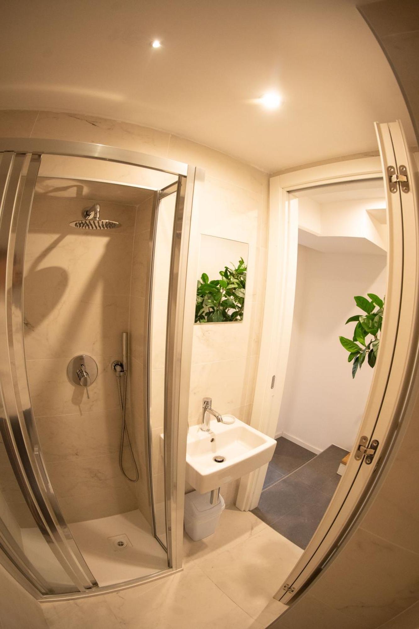 Bubi House Porta Romana Milan Bagian luar foto