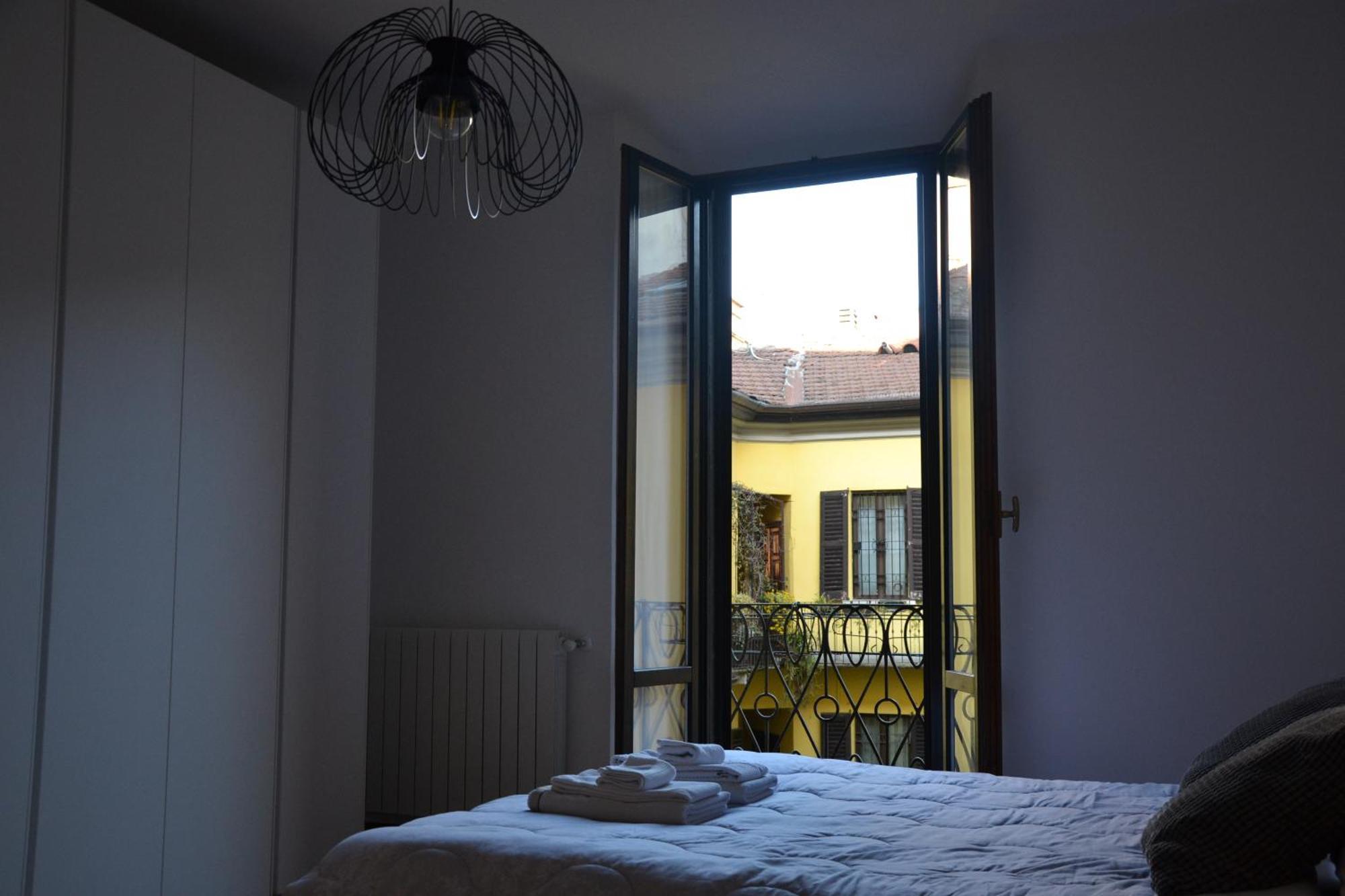 Bubi House Porta Romana Milan Bagian luar foto